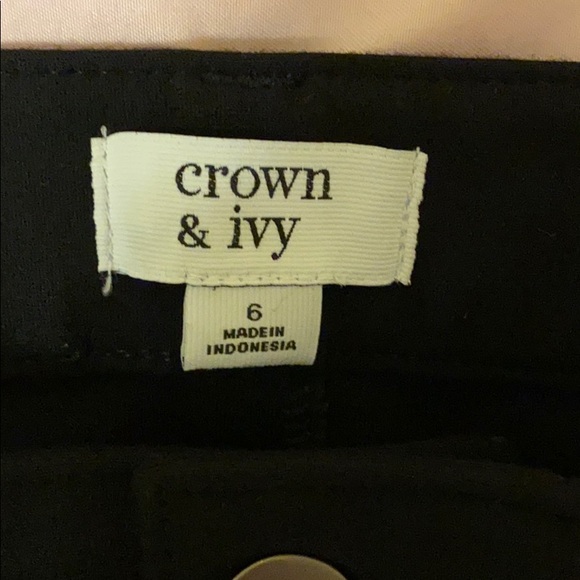 Dillard’s Crown & Ivy size 6 - Picture 3 of 3